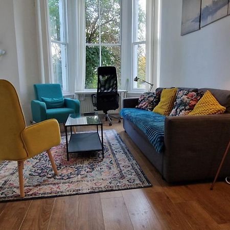 Primrose Hill - Charming, Cosy, 2 Double Bedrooms Apartment London Luaran gambar